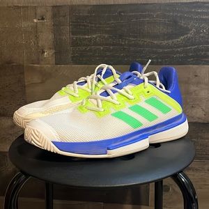 Adidas tennis court shoes size 8.5 M